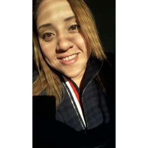 Meet your Posher, Gaby